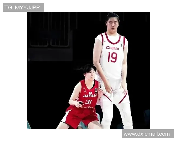 仅12分钟11中11轰24分!张子宇接连四场100% 2.26米U18等于无敌