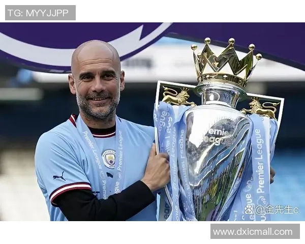 离谱转型！曼城青训进攻中心被瓜迪奥拉打造成英格兰首发左后卫